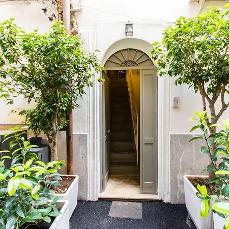 Casa Regina Palermo