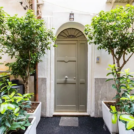 Casa Regina Apartment Palermo