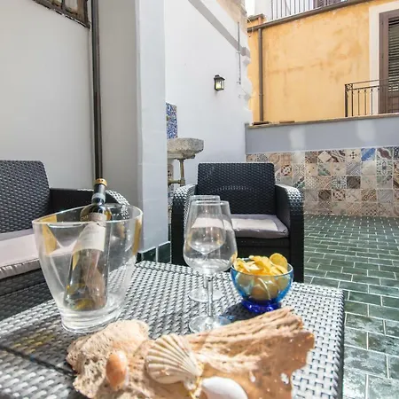 Casa Regina Palermo